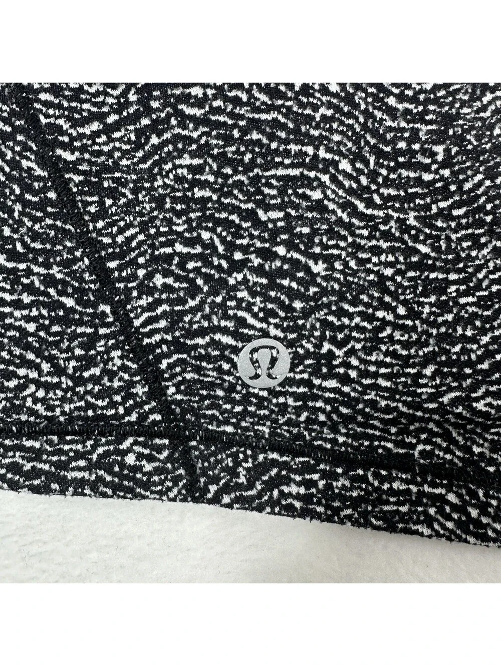 Lululemon Pullover Women’s 8 Runderful 1/2 Zip Jacket Thumb Holes Performance